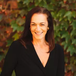 Gayle Pasco, Niagara Falls, Real Estate Agent